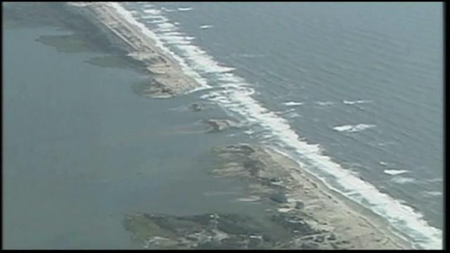 Outer Banks residents take Irene seriously