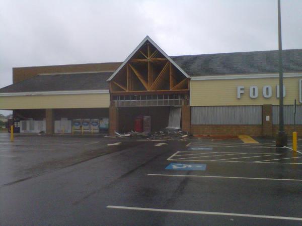 Reporter Erin Hartness visited the Nags Head Food Lion where winds caused some exterior damage.