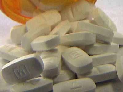 Doctors, others decry idea of barring suits over faulty drugs