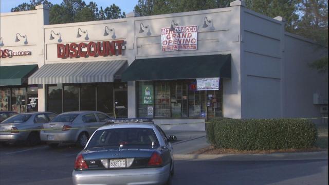 Two men sought in shooting at Raleigh tobacco shop