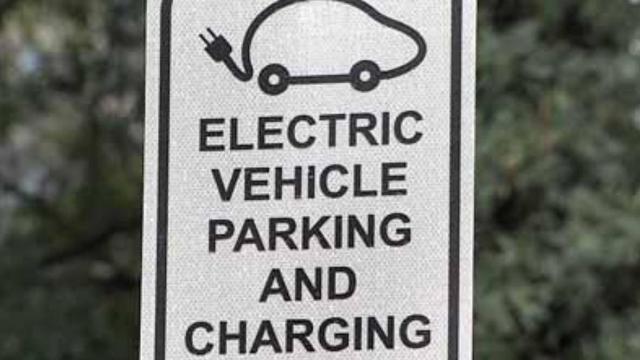 Raleigh ups electric car charging stations