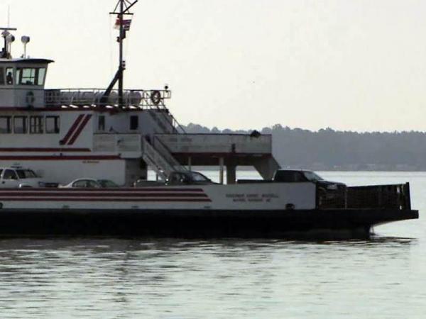 AG says governor can't ignore ferry law