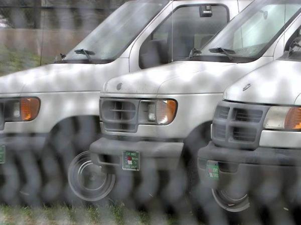 Vanpool firm's executive claims no wrongdoing