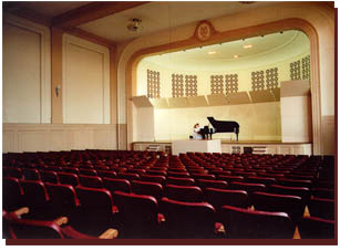 concert-hall[1]-779024.jpg