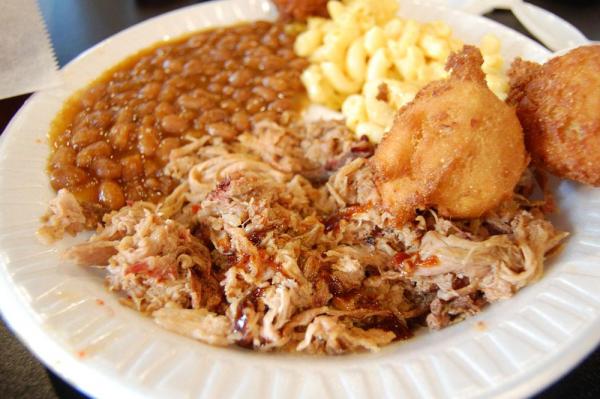 The pulled pork platter at Big Al's in Raleigh.