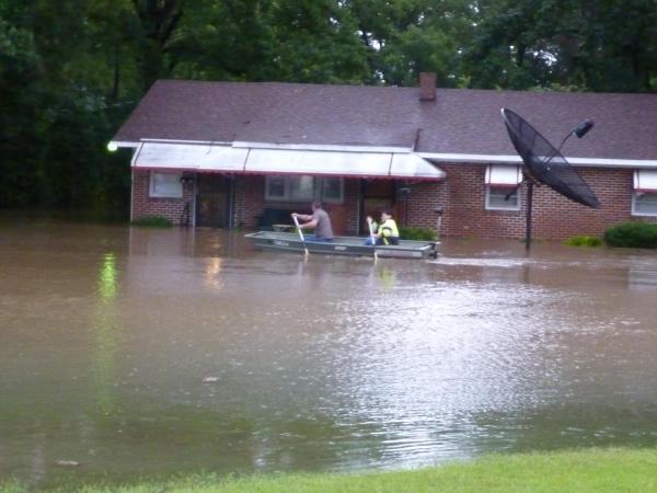 Flash floods swamp Roanoke Rapids
