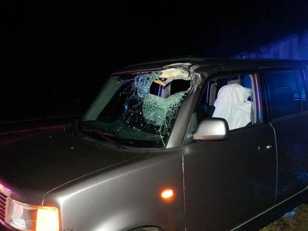 Moore driver survives after log crashes through windshield