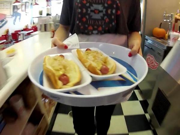 Cloos' is hot dog heaven in Raleigh