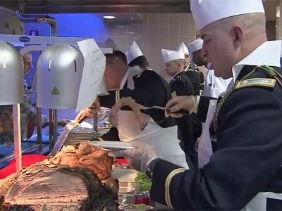 Thanksgiving comes early at Fort Bragg