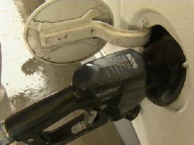 Gas prices drop, fuel surcharges don't