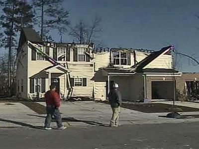 Community Pitches in to Help Families Affected by N. Raleigh Fire