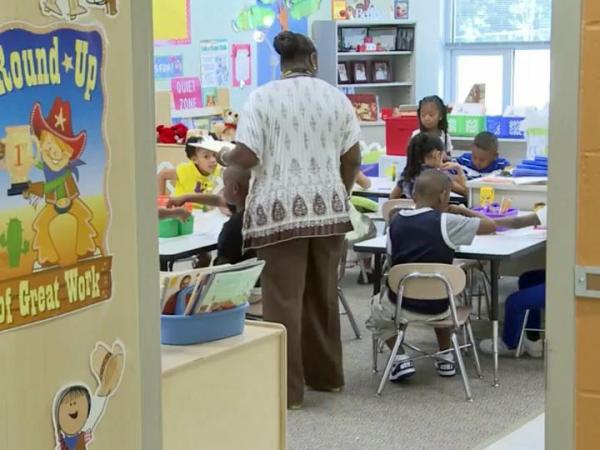 State budget could cut 400 teaching assistants from Wake schools