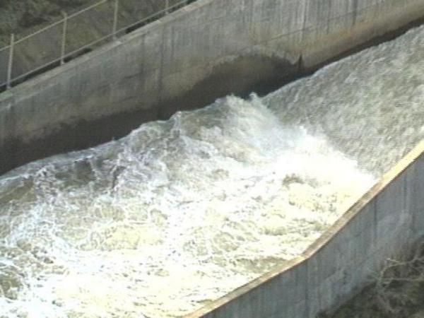 Engineers say the water released from Falls Lake Dam will not cause serious flooding. (WRAL-TV5 News)