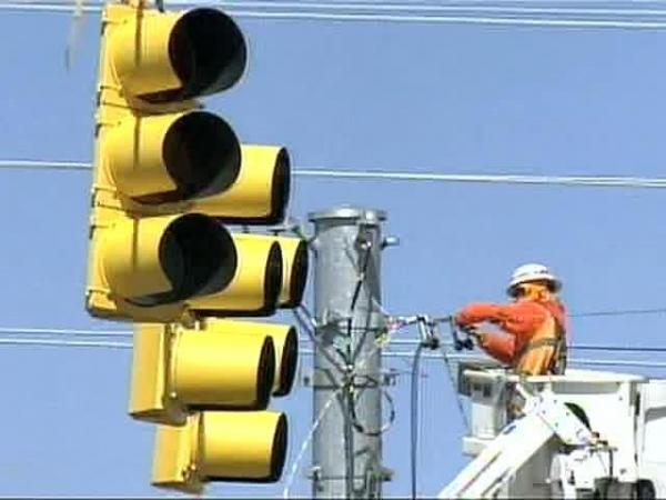 Traffic lights working again after squirrel causes outage at Capital Blvd. intersection in Wake Forest