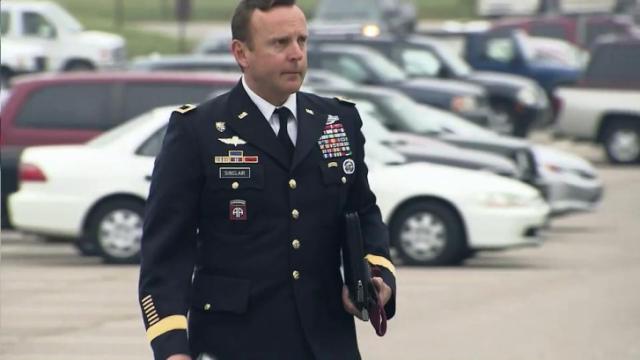 Defense falls short in effort to end sex case against Bragg general