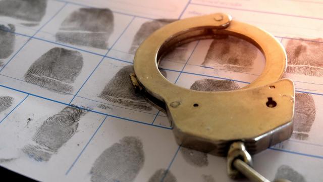 Handcuff DNA fingerprint arrest 