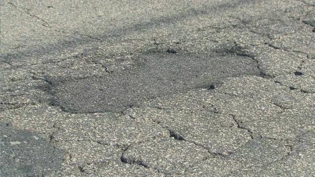 Tough winter causes record number of potholes