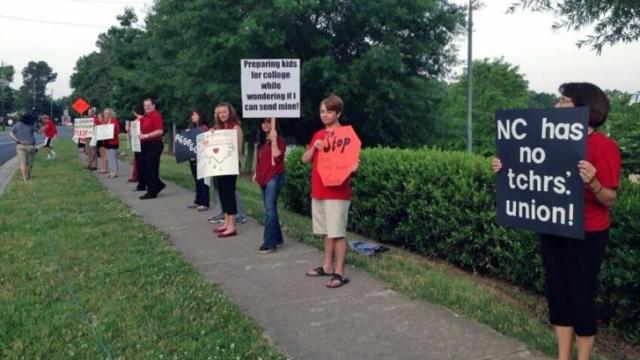Apex teachers to rally over morale, pay