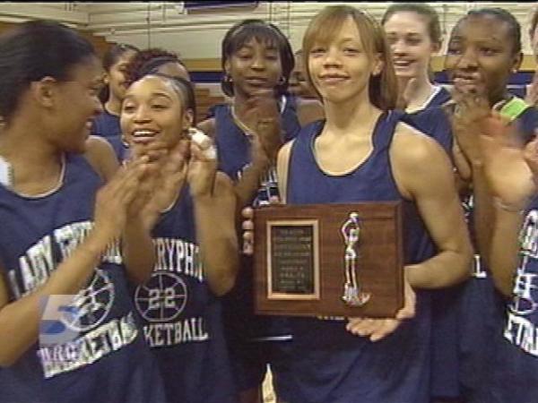 Shante Richardson has started every basketball game at Rocky Mount High School since she was in the ninth grade.(WRAL-TV5 News)