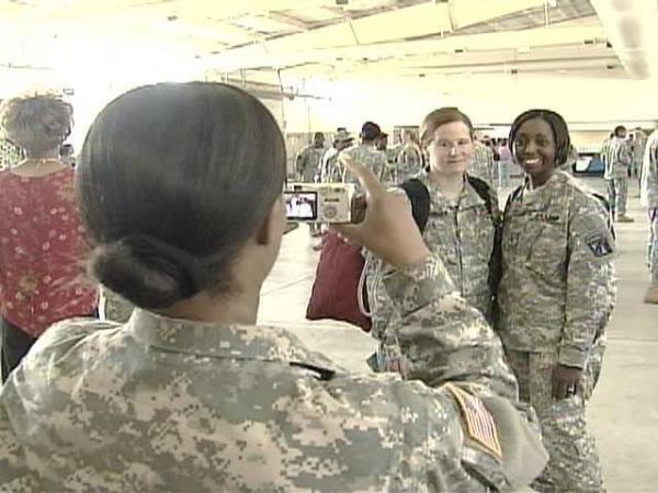 With Tears and Ceremony, Bragg Sends Another Group of Troops to Iraq