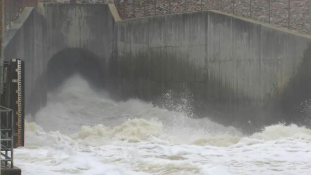 High water levels continue to flood Falls Lake