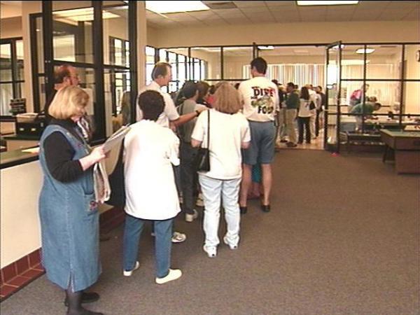 The state's new early-voting system is drawing big crowds.(WRAL-TV5 News)