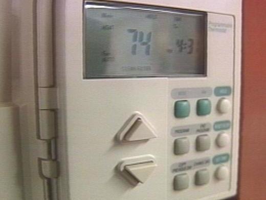 As the temperature drops outside, your thermostat inside usually goes up as well as your heating bill. There are some ways you can keep the cost down while you stay warm.(WRAL-TV5 News)