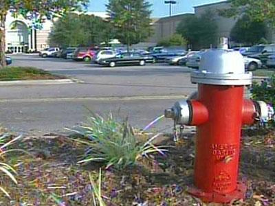 Crabtree Mall Flushes Hydrants, Knocks Out Water