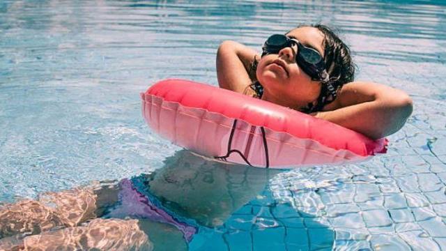 Resources, tips to survive the heat