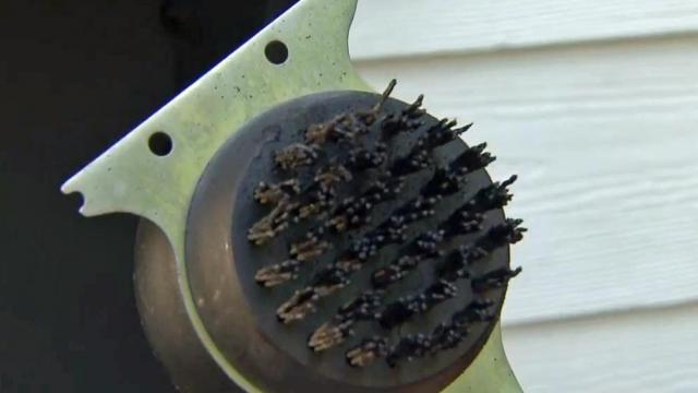 Metal grill brushes could pose health risk