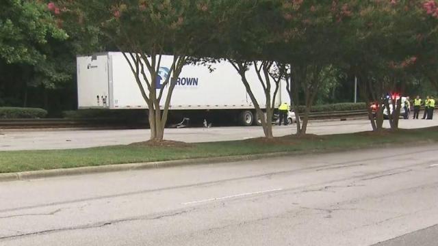 1 injured in Garner wreck involving 18-wheel trailer