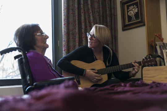 Music Therapy Offers an End-of-Life Grace Note