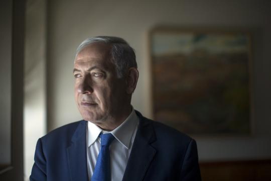 Netanyahu should be charged with bribery and fraud, Israeli police say