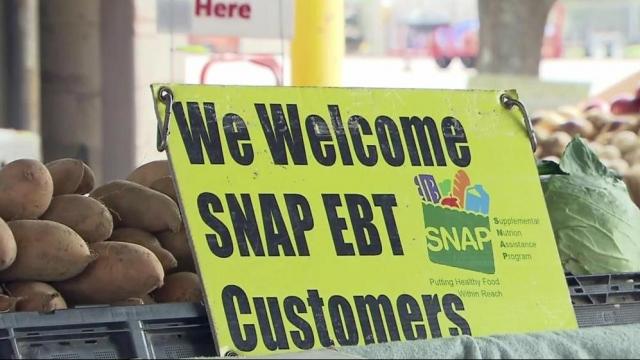 Prolonged government shutdown could hurt families on food stamps