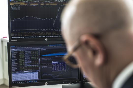 5 Tips to Weather a Turbulent Stock Market