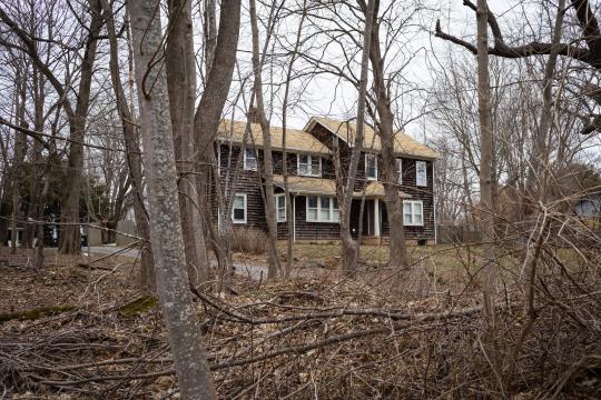 The home where skeletal remains where found near the basement, in Southold, N.Y., March 20, 2017. After more than half a century, investigators believe they may have found the remains of Louise Pietrewicz, who disappeared in 1966, buried under the home, where a police officer with whom she had a romantic relationship once lived. (Heather Walsh/The New York Times)