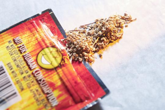 Tainted Synthetic Marijuana Sickens More Than 90 in Midwest, Killing 2