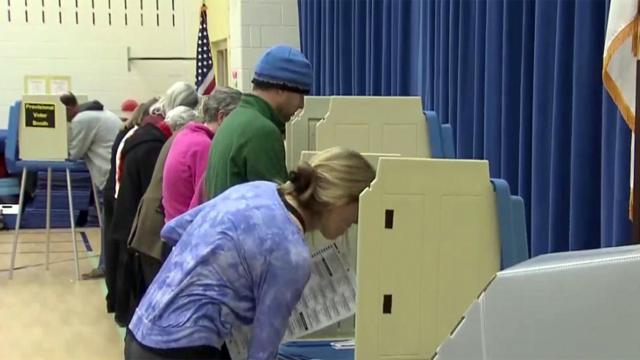 Early voting for 2018 elections begins