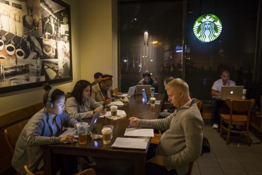 A New Policy at Starbucks: People Can Sit Without Buying Anything