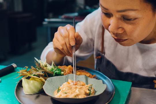 A Thai Chef Heads Home for a Challenge