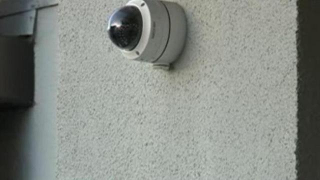 Hidden camera in coffee shop bathroom looked like USB drive