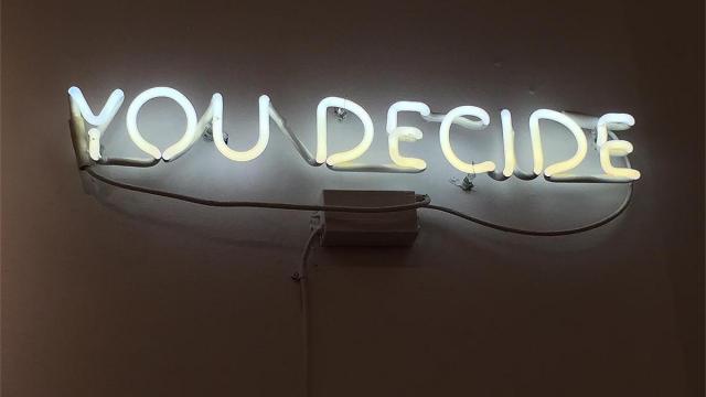 "You Decide" neon sign. (life.thru.lens/Twenty20.com)
