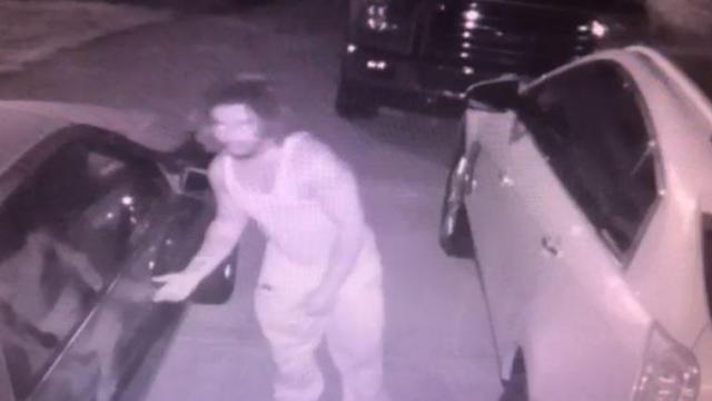 Raw: Man tries to break in cars parked in Creedmoor driveway