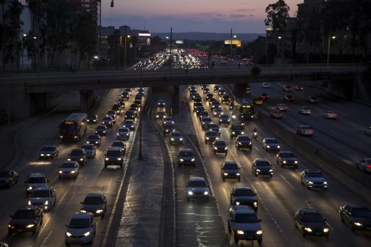 Trump Administration Issues Plan to Weaken Rule on Fuel Economy