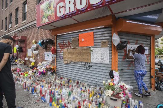 Bodega Where Teenager Was Killed to Reopen, and Community Is Angry