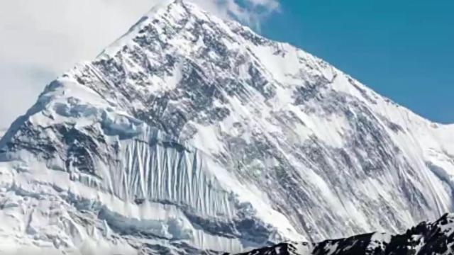 Mt. Everest's highest glacier faces rapid rapid melting from climate change, scientists say
