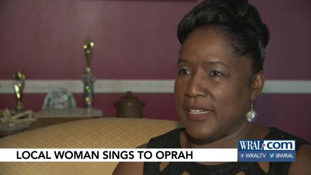 Warren County woman sings to Oprah