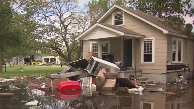 'I started crying:' Many New Bern residents have no homes to return to