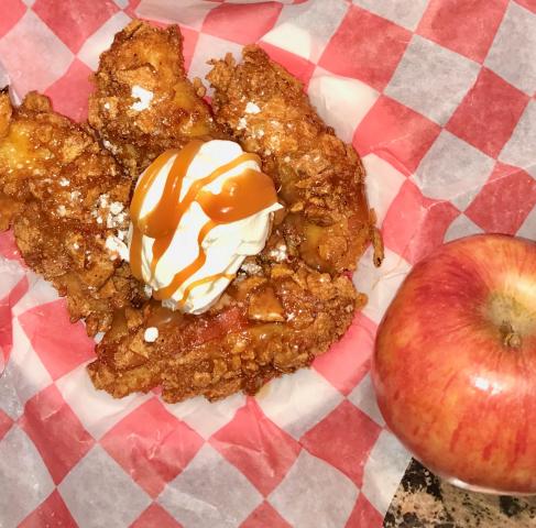 Chef’s D’Lites: Cinnamon Toast Crunch Apple Cobbler Bites (Courtesy of NC State Fair)