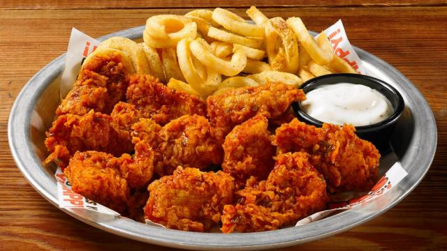 Hooters: $10 off $30 To-Go order through Nov. 25